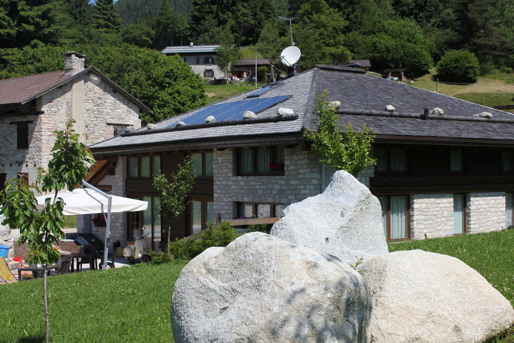 Maso Fradea Hotel Castello Tesino Exterior foto